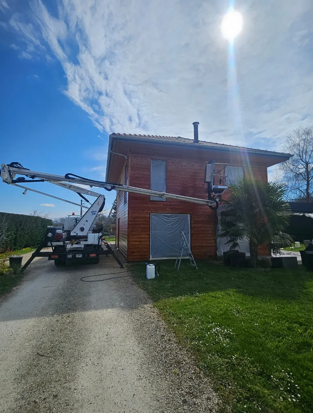 Rénovation des façades bois d’un chalet à Cruseilles