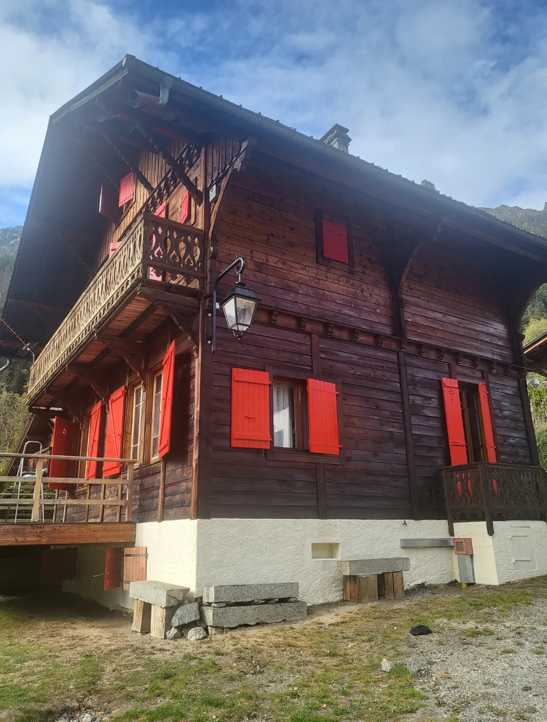 Bardage d’un chalet rénové et protégé à Chamonix