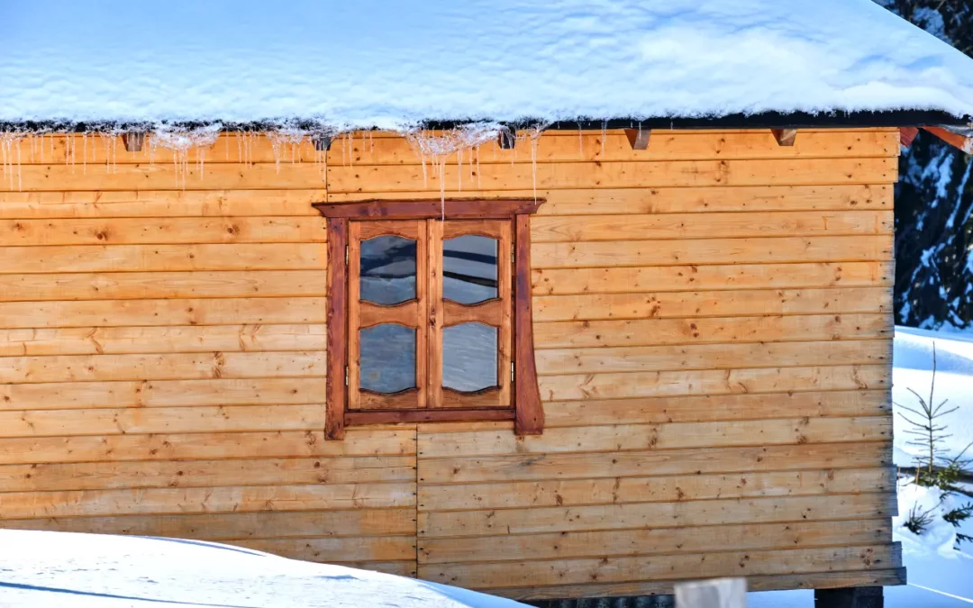 Rénover le bardage de son chalet